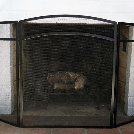 Large 1 Bedroom Apartment, Home Theater, Fireplace Berkeley Buitenkant foto